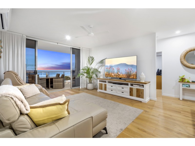 405/10 Third Avenue, Palm Beach QLD 4221