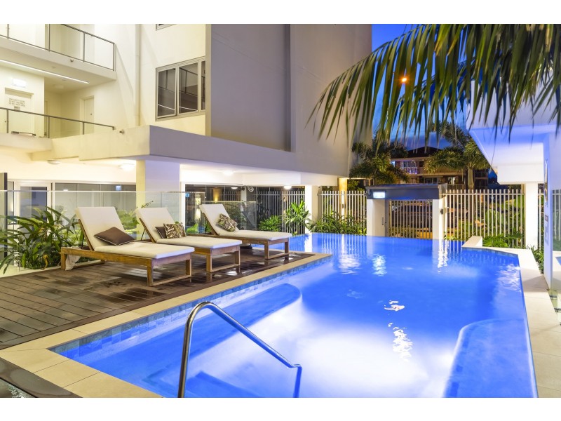 405/10 Third Avenue, Palm Beach QLD 4221