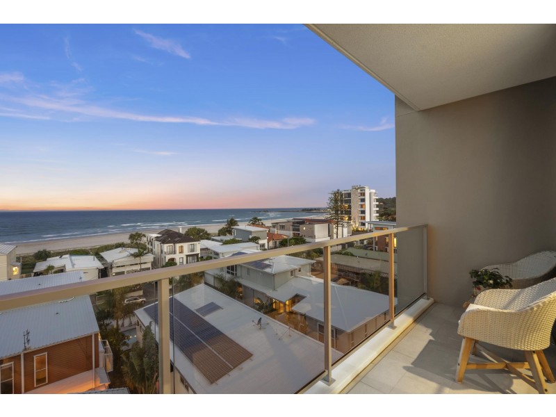 405/10 Third Avenue, Palm Beach QLD 4221