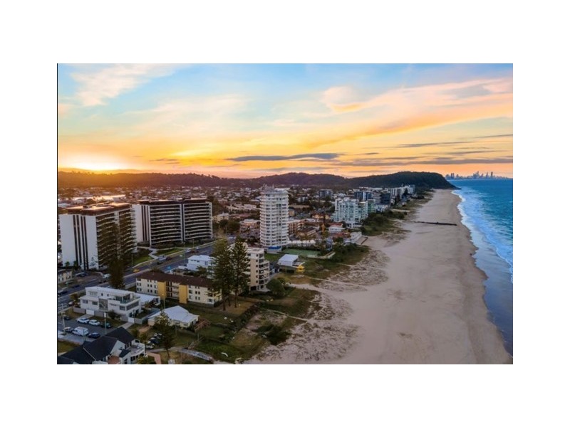 1705/1328 Gold Coast Highway, Palm Beach QLD 4221