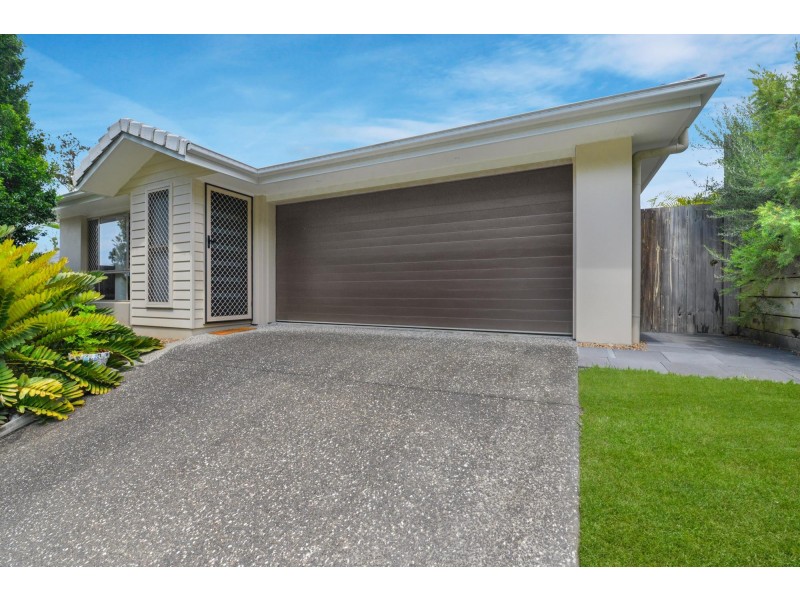 4 Jacqueline Bay, Ormeau QLD 4208