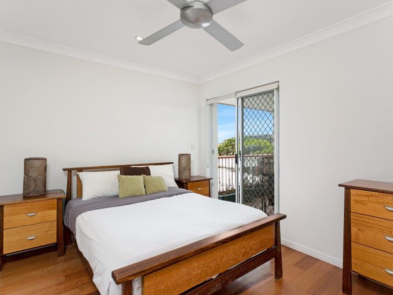 6/6-8 Petrel Avenue, Mermaid Beach QLD 4218