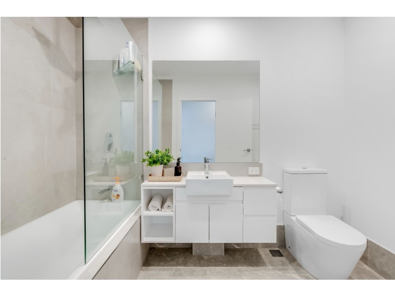 12/79 Macadie Way, Merrimac QLD 4226