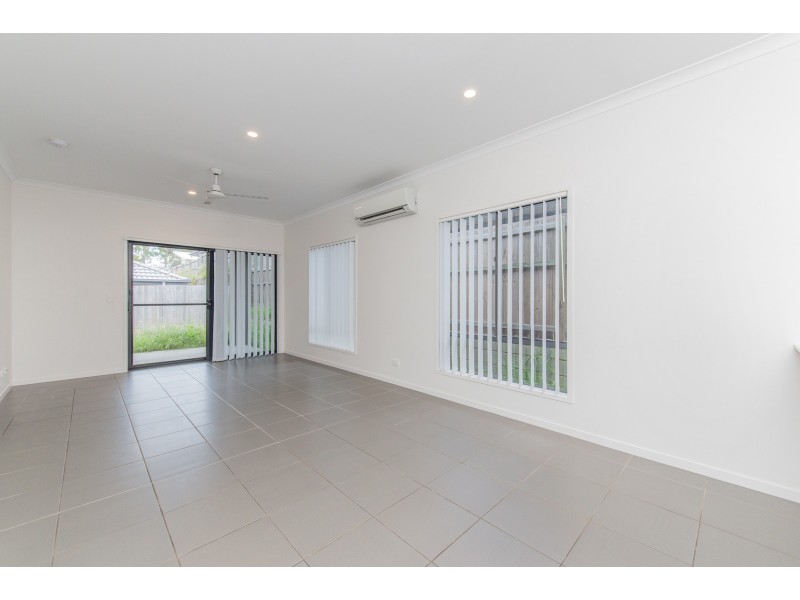 7 Caulfield Court, Pimpama QLD 4209