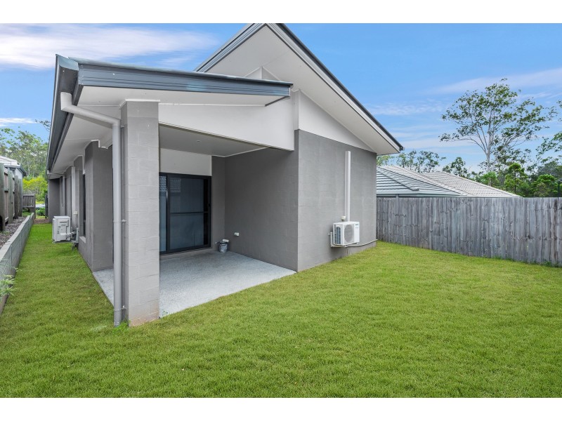 7 Caulfield Court, Pimpama QLD 4209