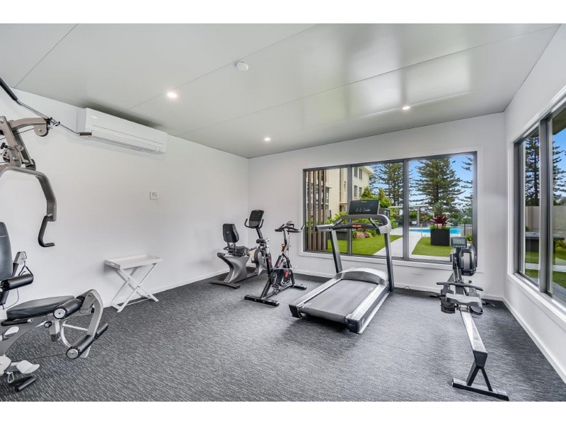 43/146-156 The Esplanade, Burleigh Heads QLD 4220