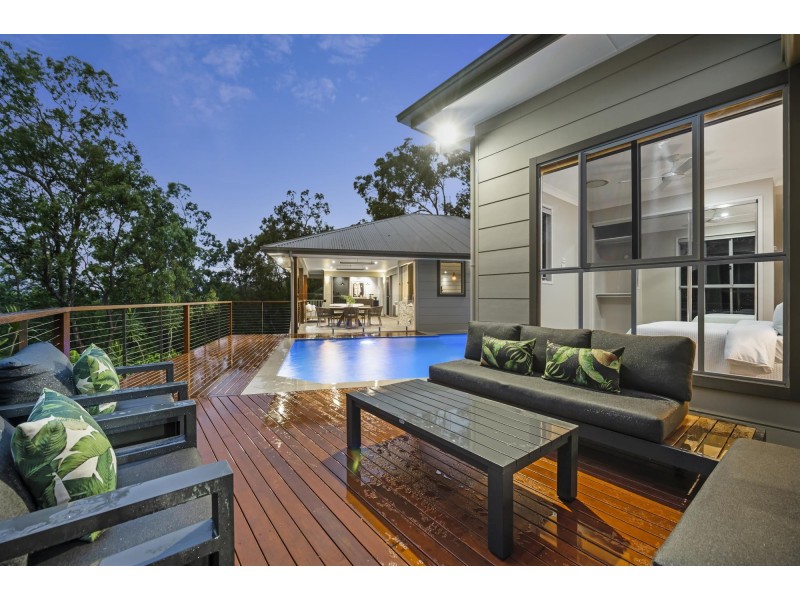 74 Carrington Road, Bonogin QLD 4213