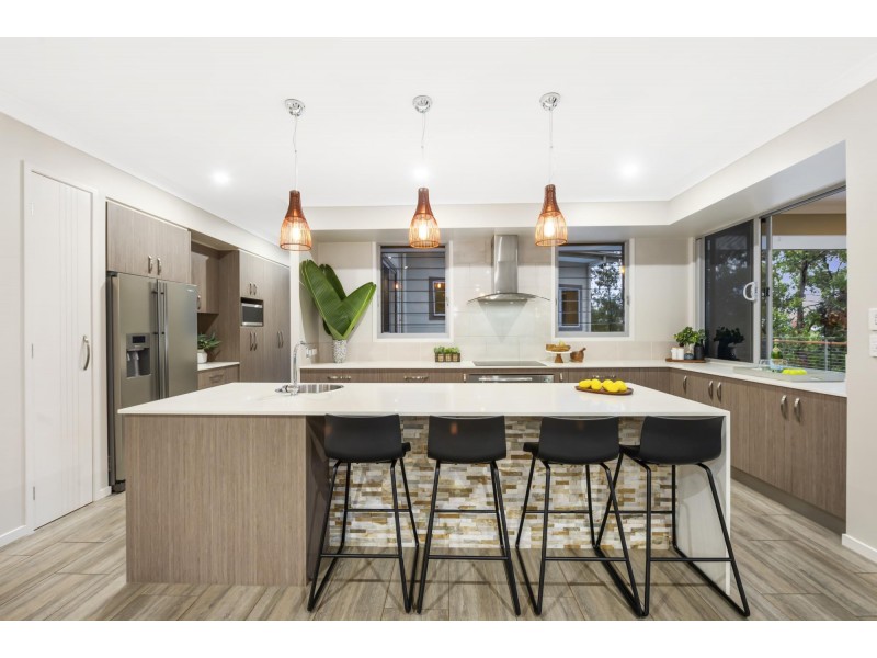 74 Carrington Road, Bonogin QLD 4213