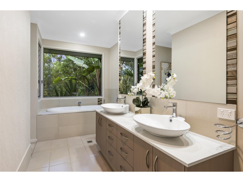 74 Carrington Road, Bonogin QLD 4213