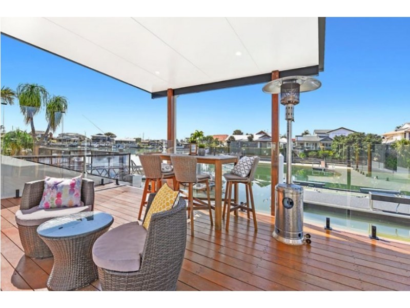 71 Tradewinds Avenue, Paradise Point QLD 4216