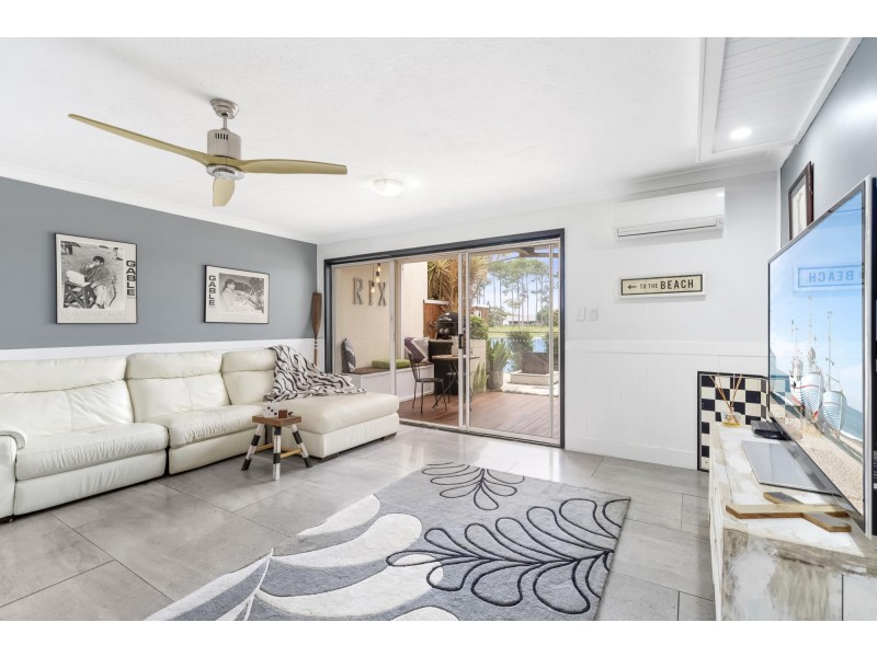 42/2-10 Coolgardie Street, Elanora QLD 4221