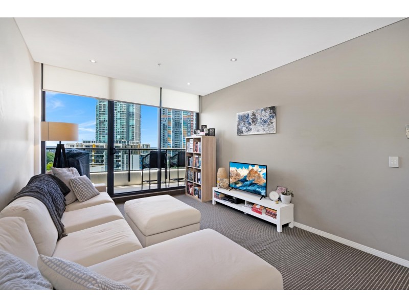 1402/2 Aqua Street, Southport QLD 4215