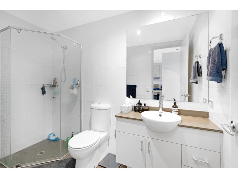 1402/2 Aqua Street, Southport QLD 4215