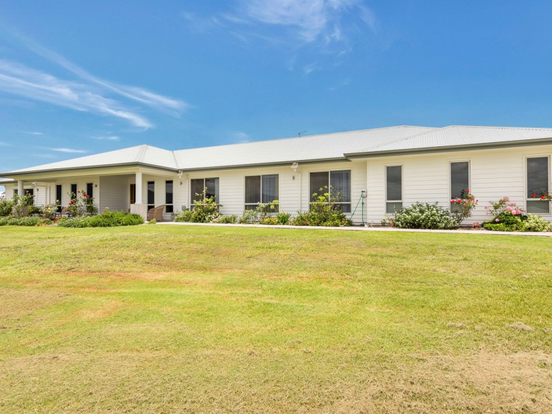 48-54 Martin Place, Tamborine QLD 4270