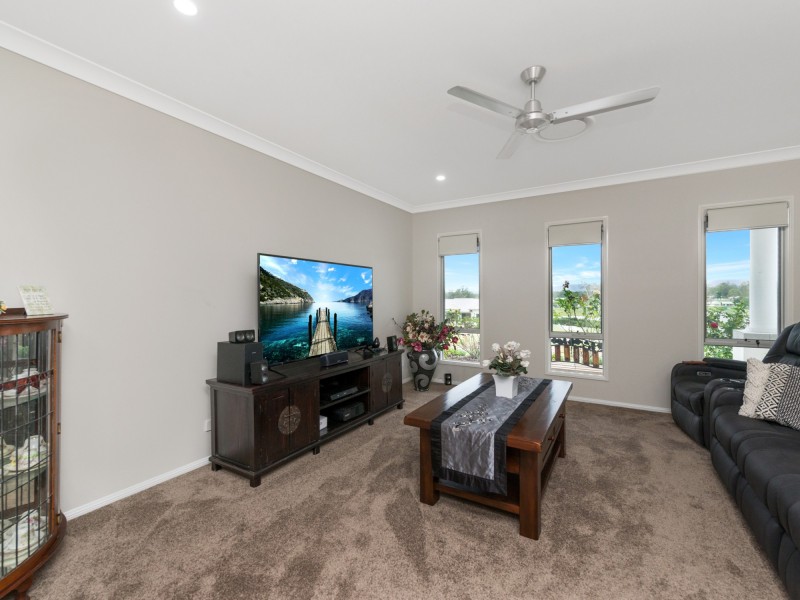 48-54 Martin Place, Tamborine QLD 4270