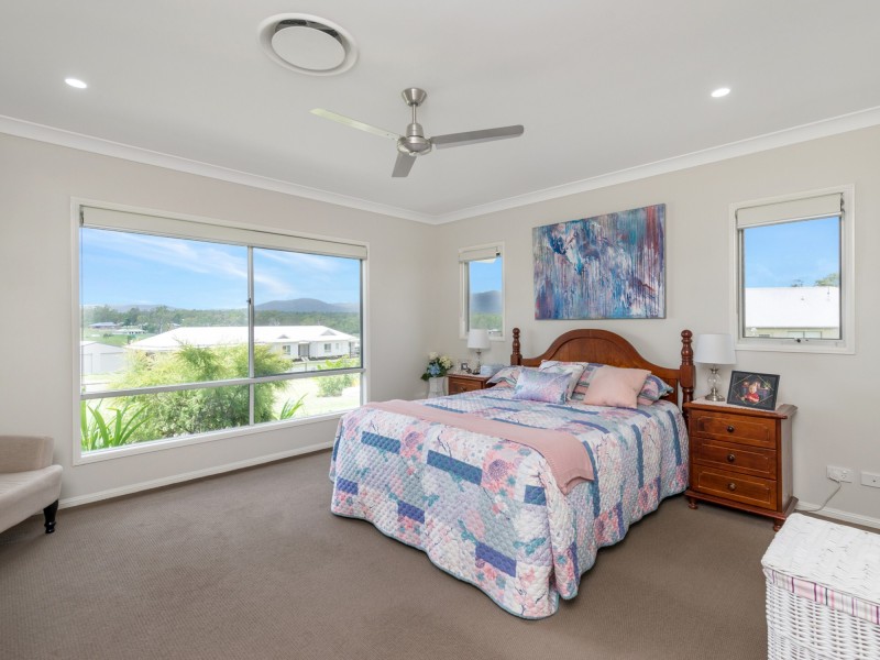 48-54 Martin Place, Tamborine QLD 4270
