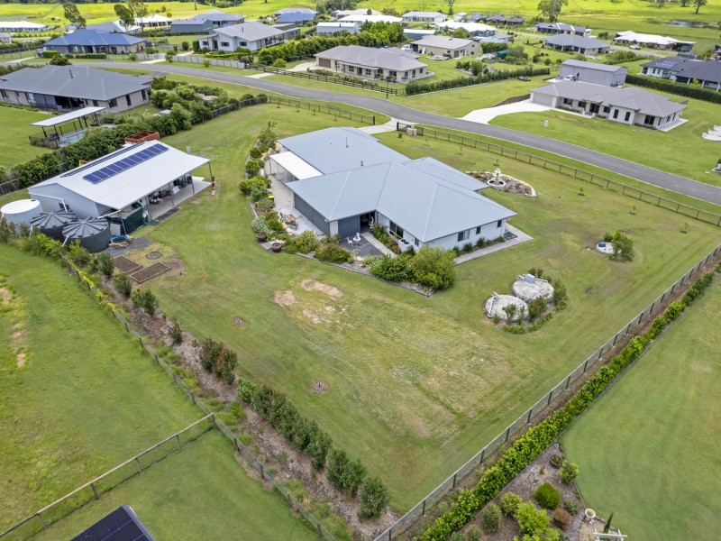 48-54 Martin Place, Tamborine QLD 4270