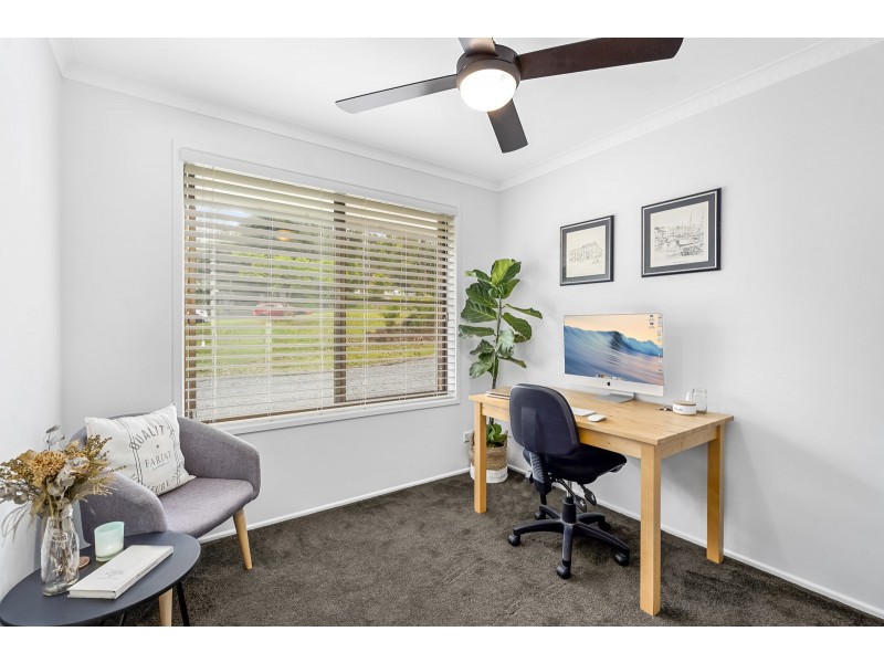 12 Josephine Terrace, Highland Park QLD 4211