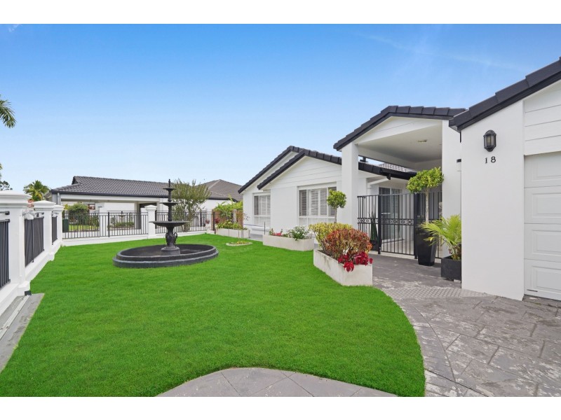 18 Mornington Terrace, Robina QLD 4226
