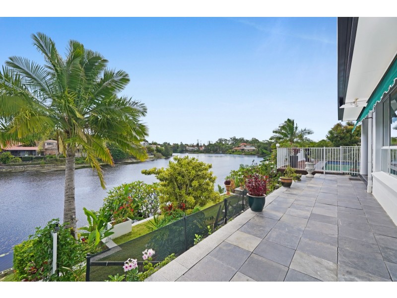 18 Mornington Terrace, Robina QLD 4226