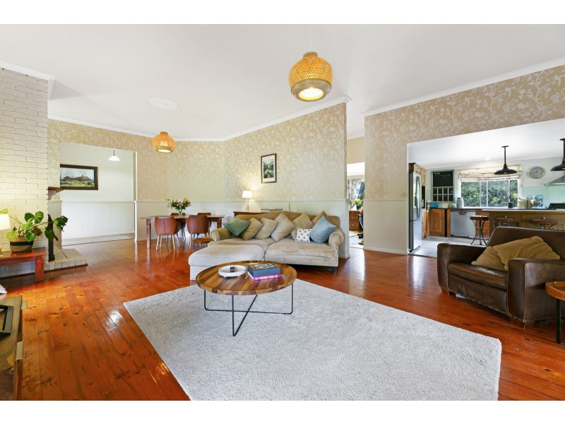 20 Harry Mills Drive, Worongary QLD 4213