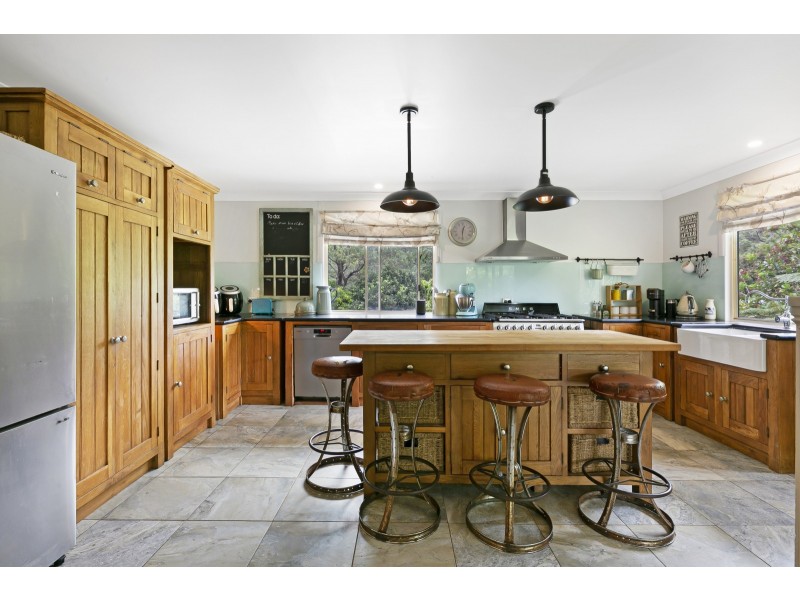 20 Harry Mills Drive, Worongary QLD 4213