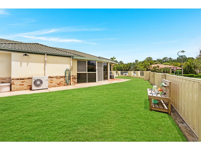 7 Ellis Drive, Mudgeeraba QLD 4213