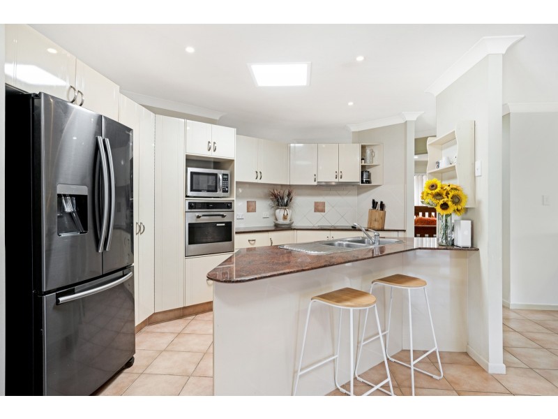 7 Ellis Drive, Mudgeeraba QLD 4213