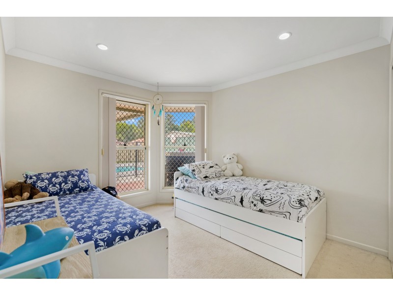 7 Ellis Drive, Mudgeeraba QLD 4213