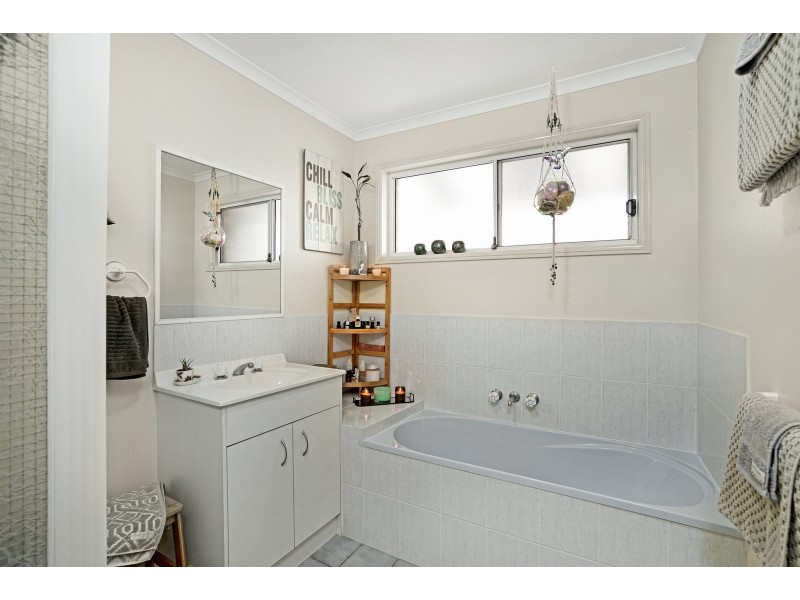 20 Altissimo Close, Varsity Lakes QLD 4227