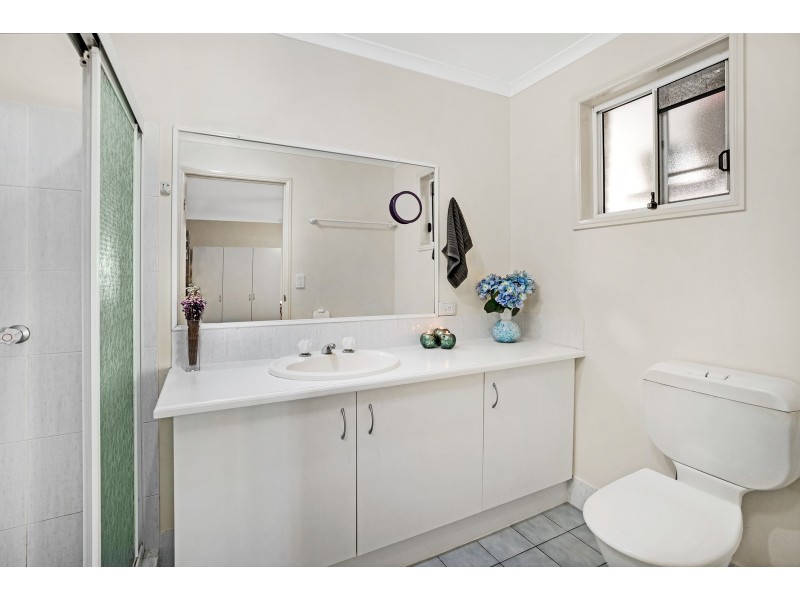 20 Altissimo Close, Varsity Lakes QLD 4227