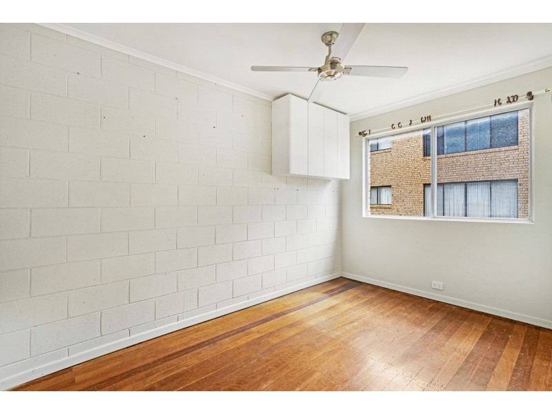 4/28 Peerless Avenue, Mermaid Beach QLD 4218