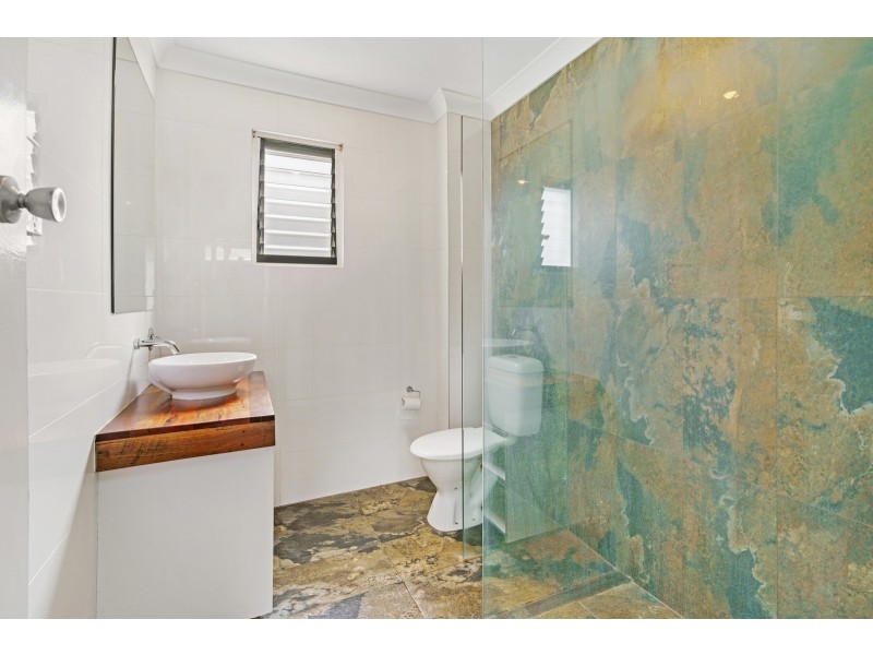 4/28 Peerless Avenue, Mermaid Beach QLD 4218