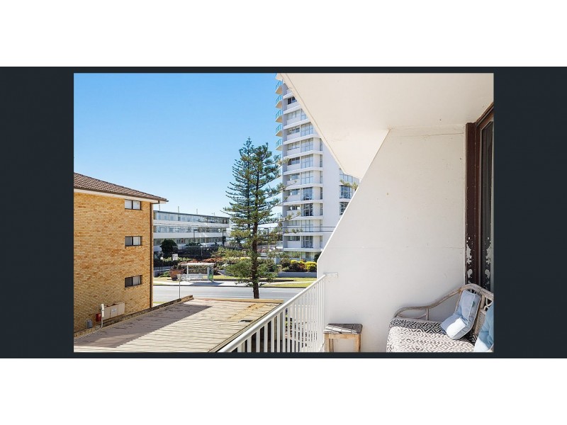 7/5 Queensland Avenue, Broadbeach QLD 4218