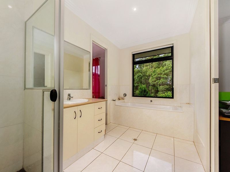 353 San Fernando Drive, Worongary QLD 4213