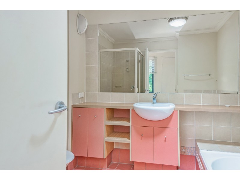 79/4 University Drive, Robina QLD 4226