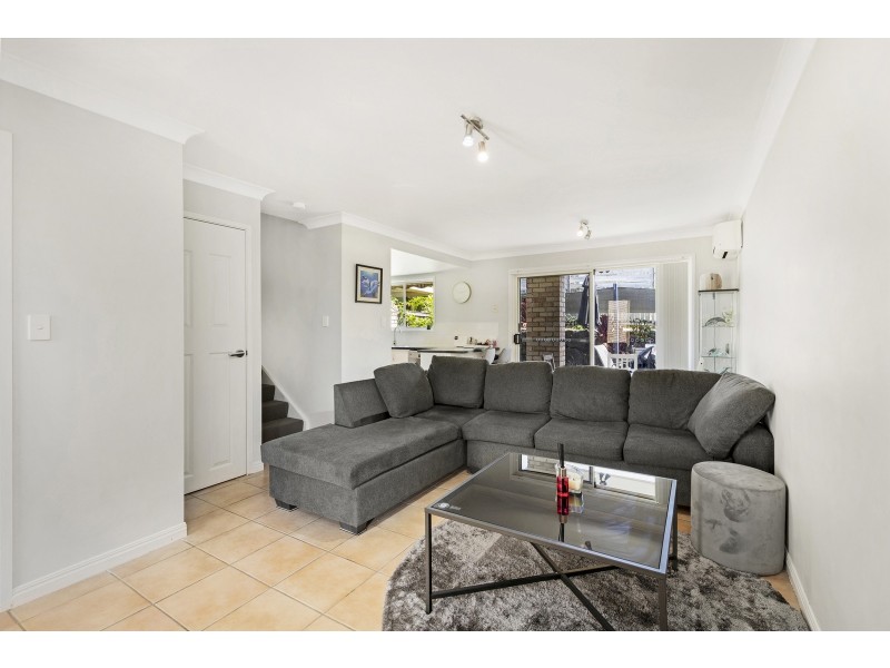 4/3-7 Red Ash Court, Merrimac QLD 4226