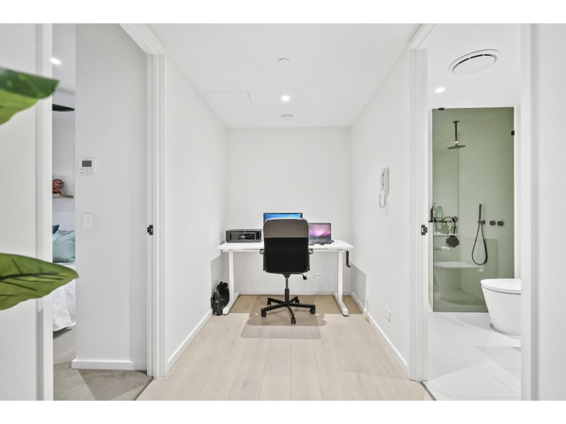 2408/1328 Gold Coast Highway, Palm Beach QLD 4221