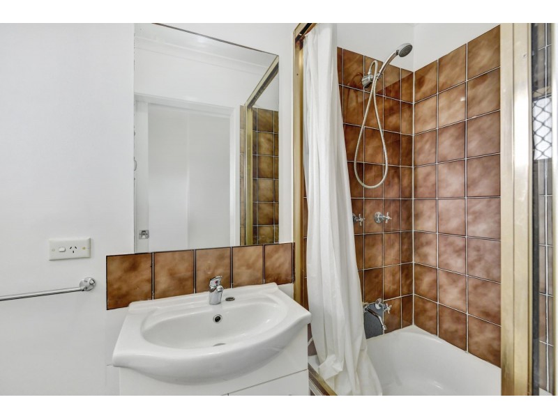 10/24-28 Albert Street, Eagleby QLD 4207