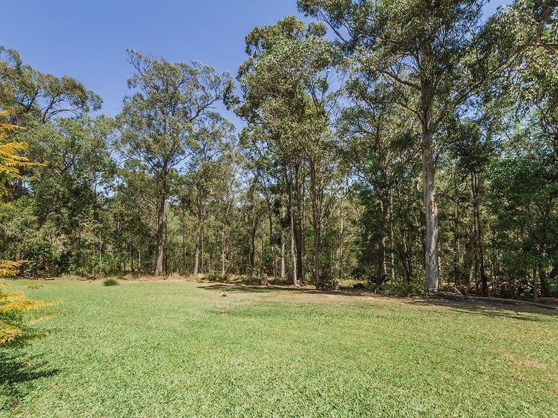 36 Sehmish Court, Bonogin QLD 4213