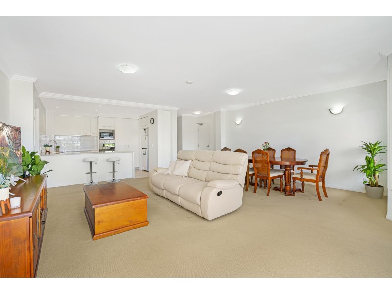 20/201 Varsity Parade, Varsity Lakes QLD 4227