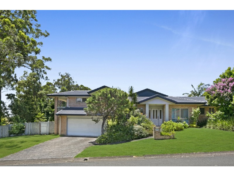 2 Collingwood Avenue, Robina QLD 4226