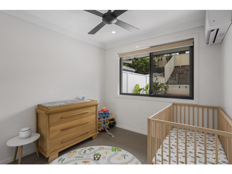 17 Montezuma Drive, Burleigh Waters QLD 4220