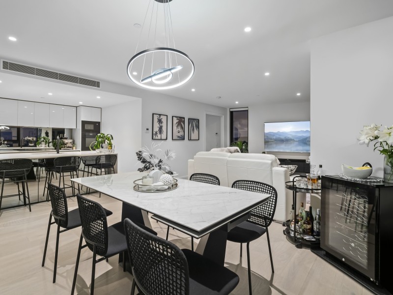 21001/1328 Gold Coast Highway, Palm Beach QLD 4221