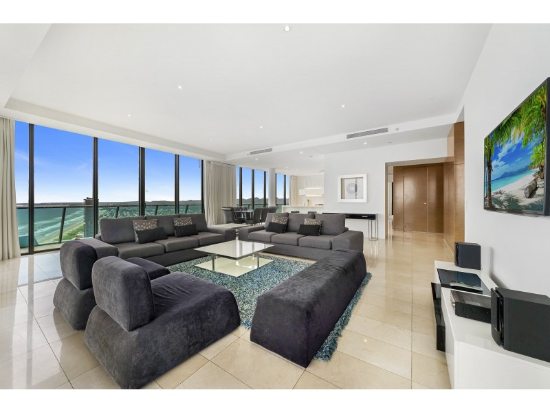 4802/1 Oracle Boulevard, Broadbeach QLD 4218