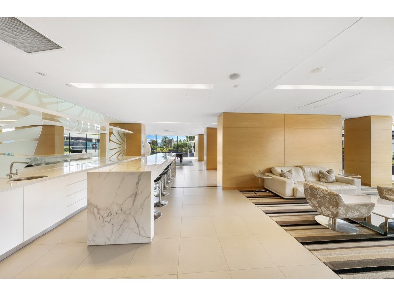 4802/1 Oracle Boulevard, Broadbeach QLD 4218