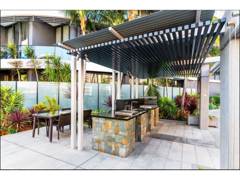 4802/1 Oracle Boulevard, Broadbeach QLD 4218