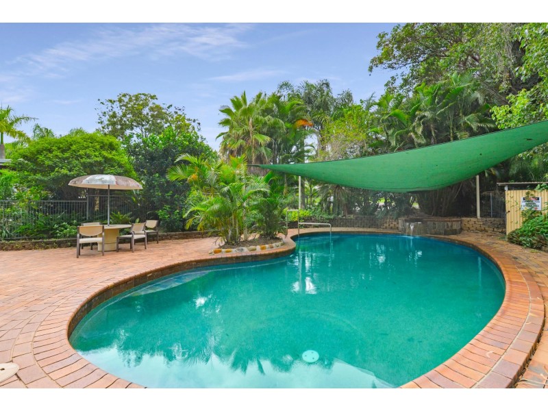 15 Silky Oak Crescent, Stapylton QLD 4207