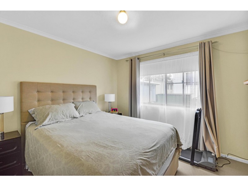 15 Silky Oak Crescent, Stapylton QLD 4207