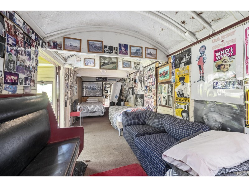 11 Alison Road, Carrara QLD 4211